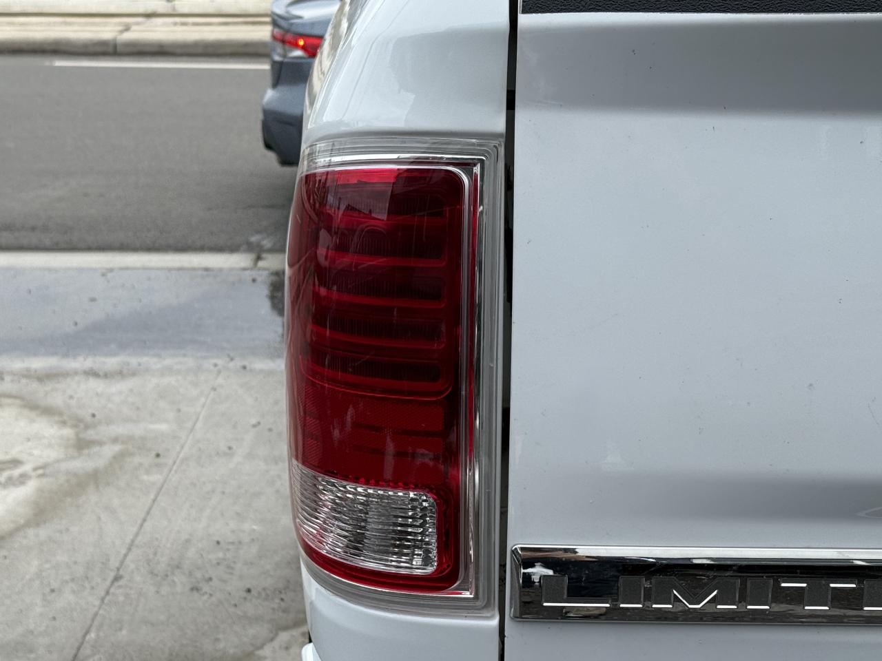 2016 RAM 2500 LIMITED LONGHORN | SUNROOF | ALPINE SOUND | LOADED Photo