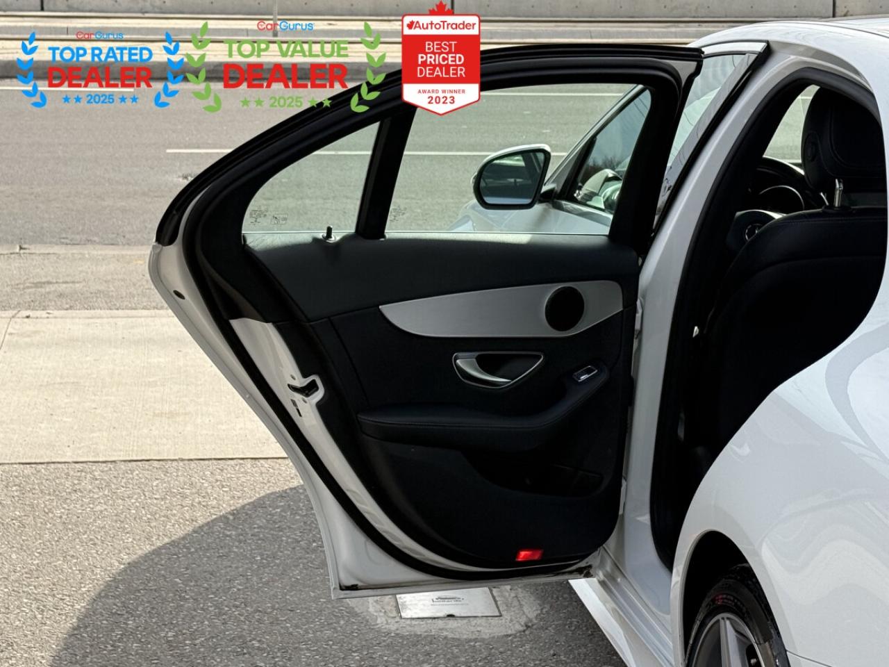 2017 Mercedes-Benz C-Class 300 //AMG PKG | PANO | 360 CAMERA | NAVI Photo