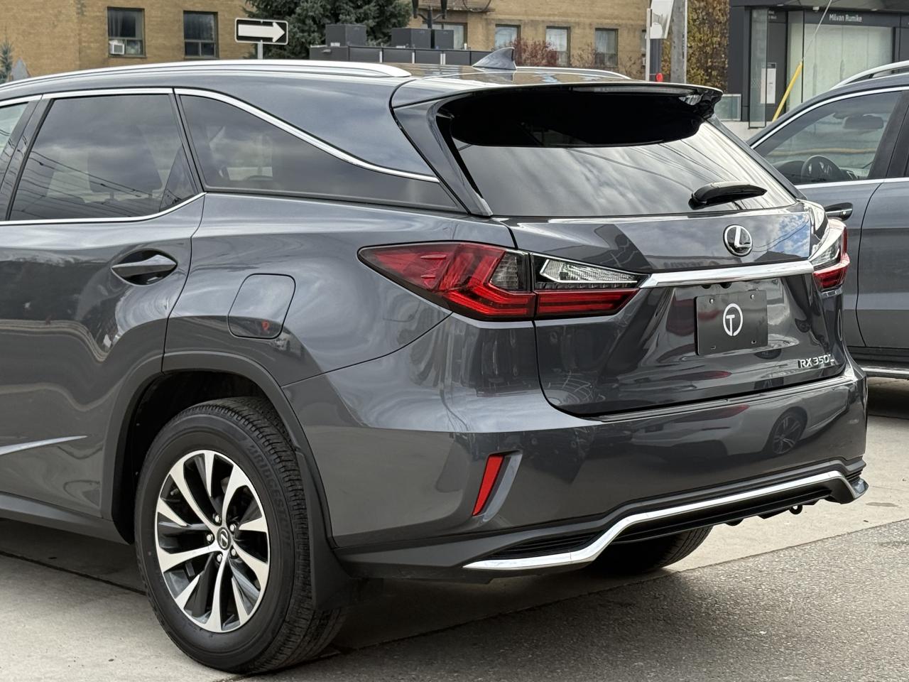 2022 Lexus RX 350 L 7 SEATER | SUNROOF | ONE OWNER | DIRECT FROM LEXUS Photo