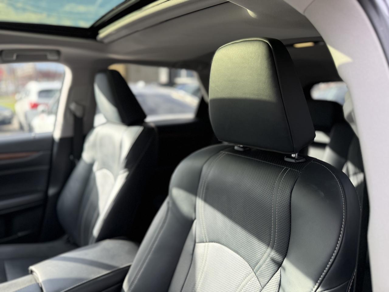 2022 Lexus RX 350 L 7 SEATER | SUNROOF | ONE OWNER | DIRECT FROM LEXUS Photo