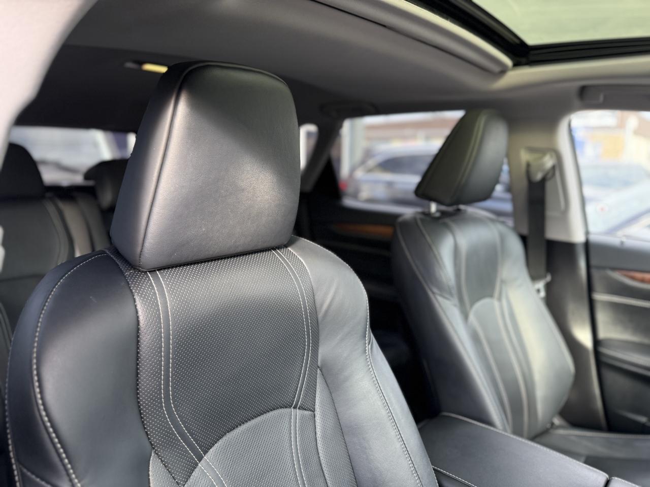 2022 Lexus RX 350 L 7 SEATER | SUNROOF | ONE OWNER | DIRECT FROM LEXUS Photo