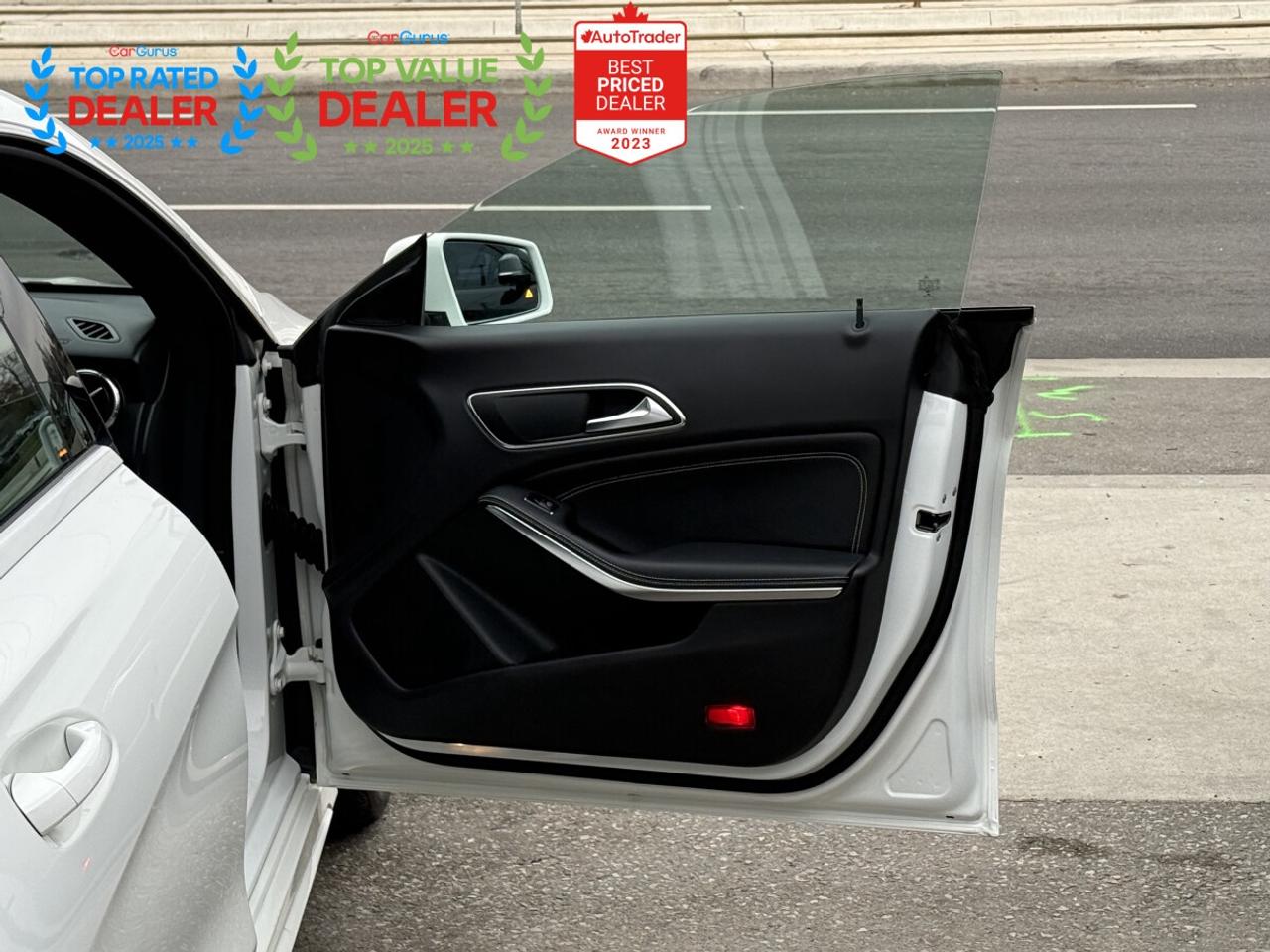 2018 Mercedes-Benz CLA-Class 250 //AMG PKG | PANO | NAVI | BACK UP CAMERA Photo