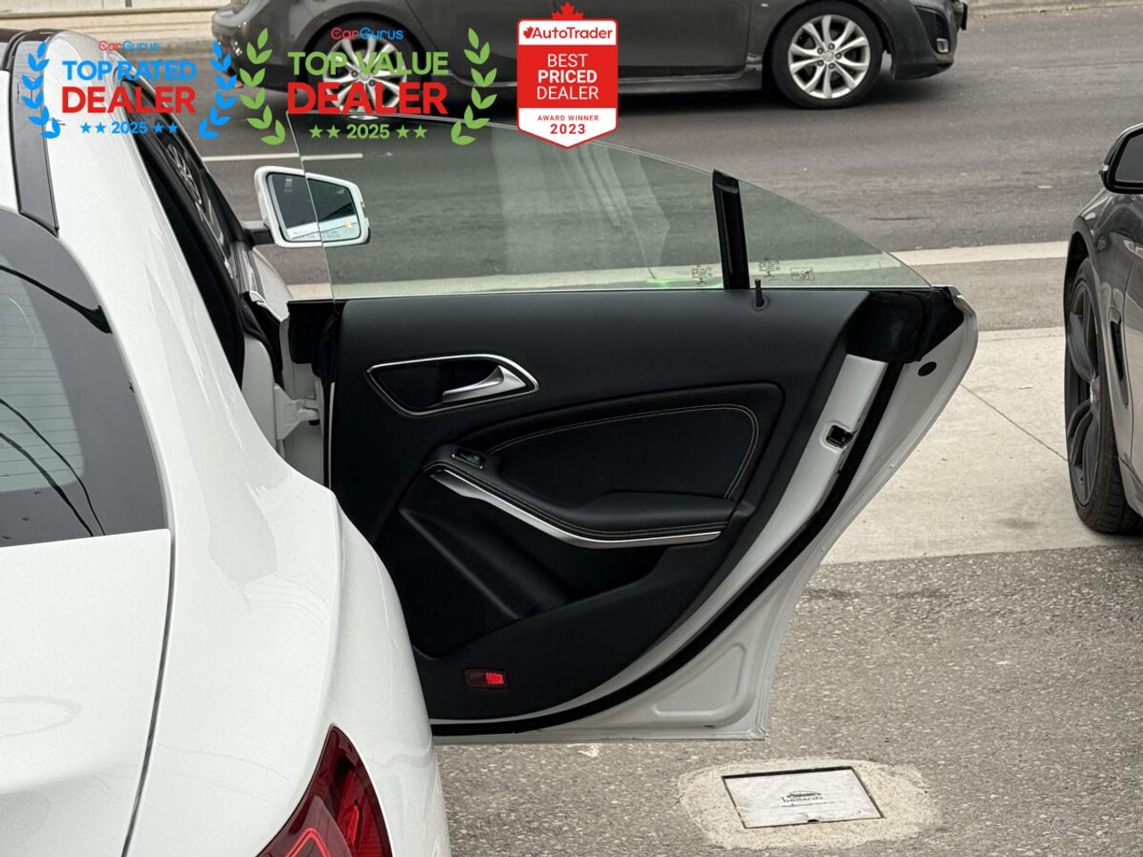 2018 Mercedes-Benz CLA-Class 250 //AMG PKG | PANO | NAVI | BACK UP CAMERA Photo