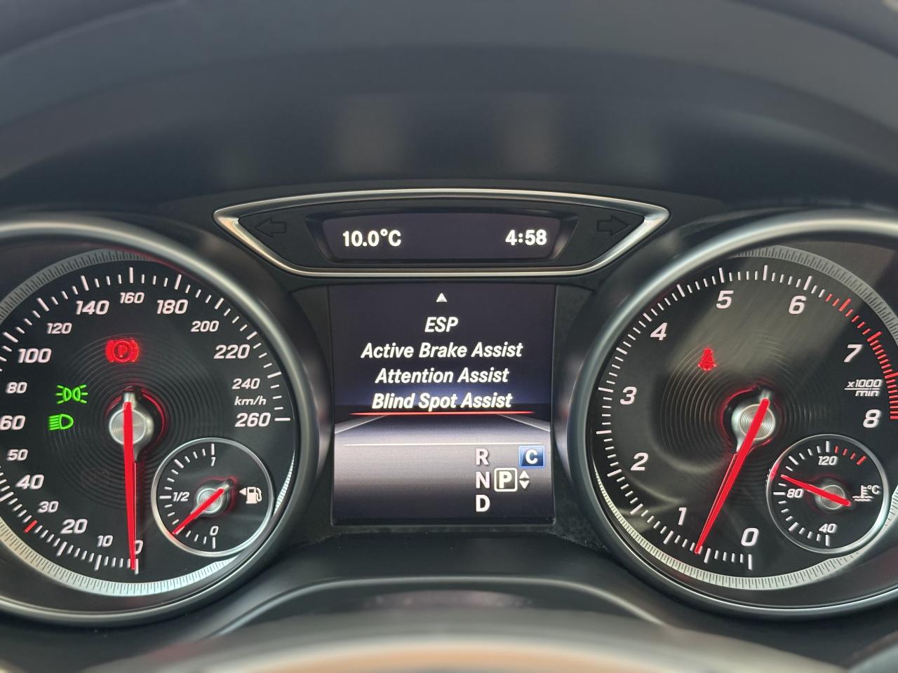 2018 Mercedes-Benz GLA 250 //AMG SPORT | PANO | BACK UP CAMERA | ONE OWNE Photo