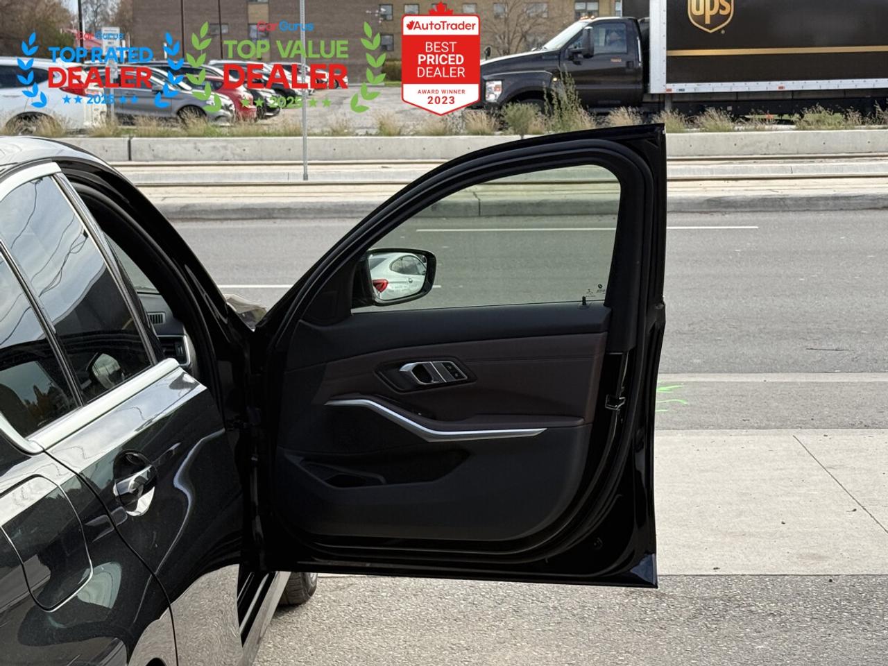 2020 BMW 3 Series 330i | PREMIUM PKG | PANO | CARPLAY | Photo