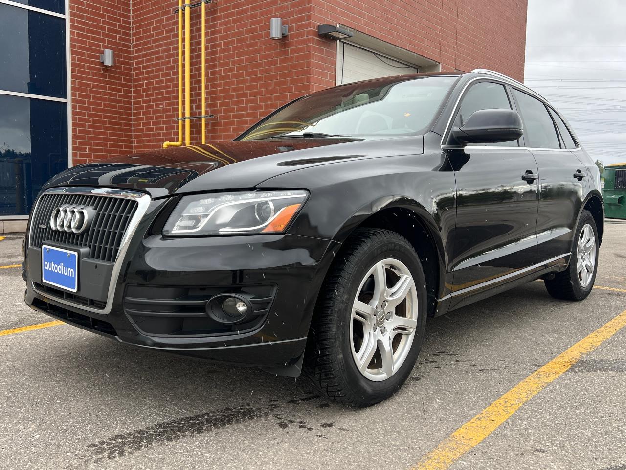 2012 Audi Q5 2.0L Premium - Photo #2