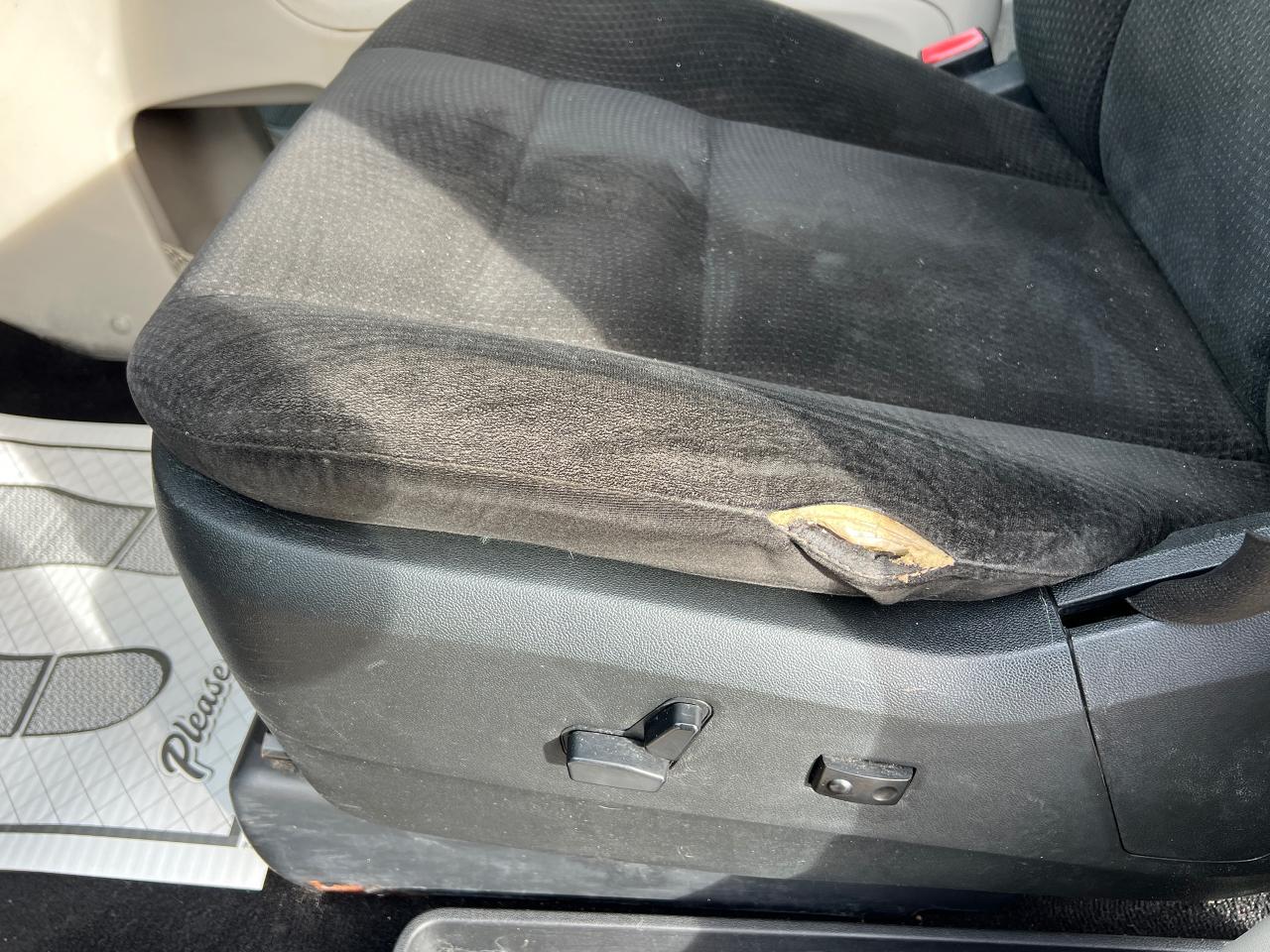 2017 Dodge Grand Caravan Crew - Photo #14