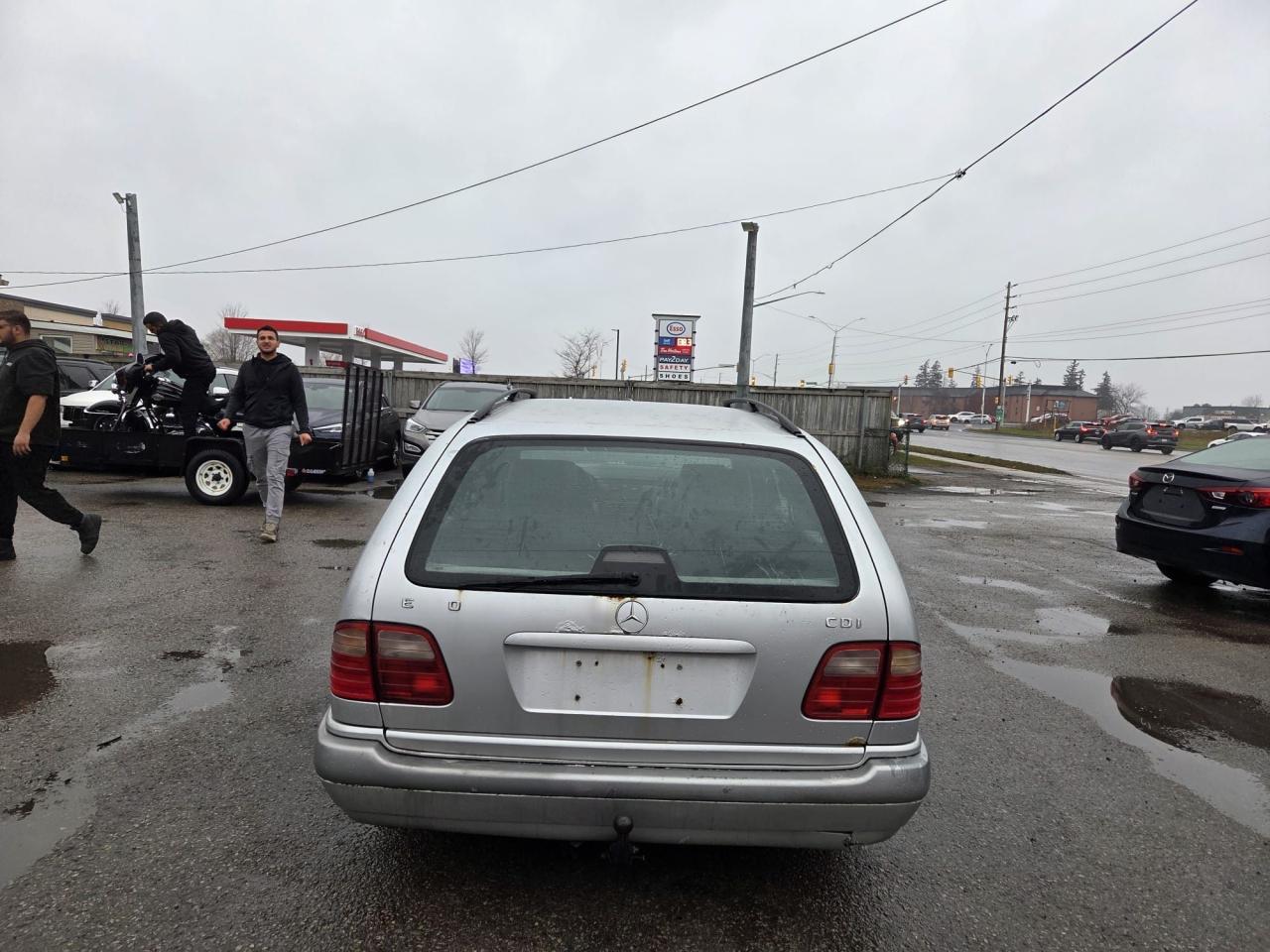 1999 Mercedes-Benz E320 MANUAL, DIESEL, WAGON, IMPORT, AS IS, NON RUNNER Photo3