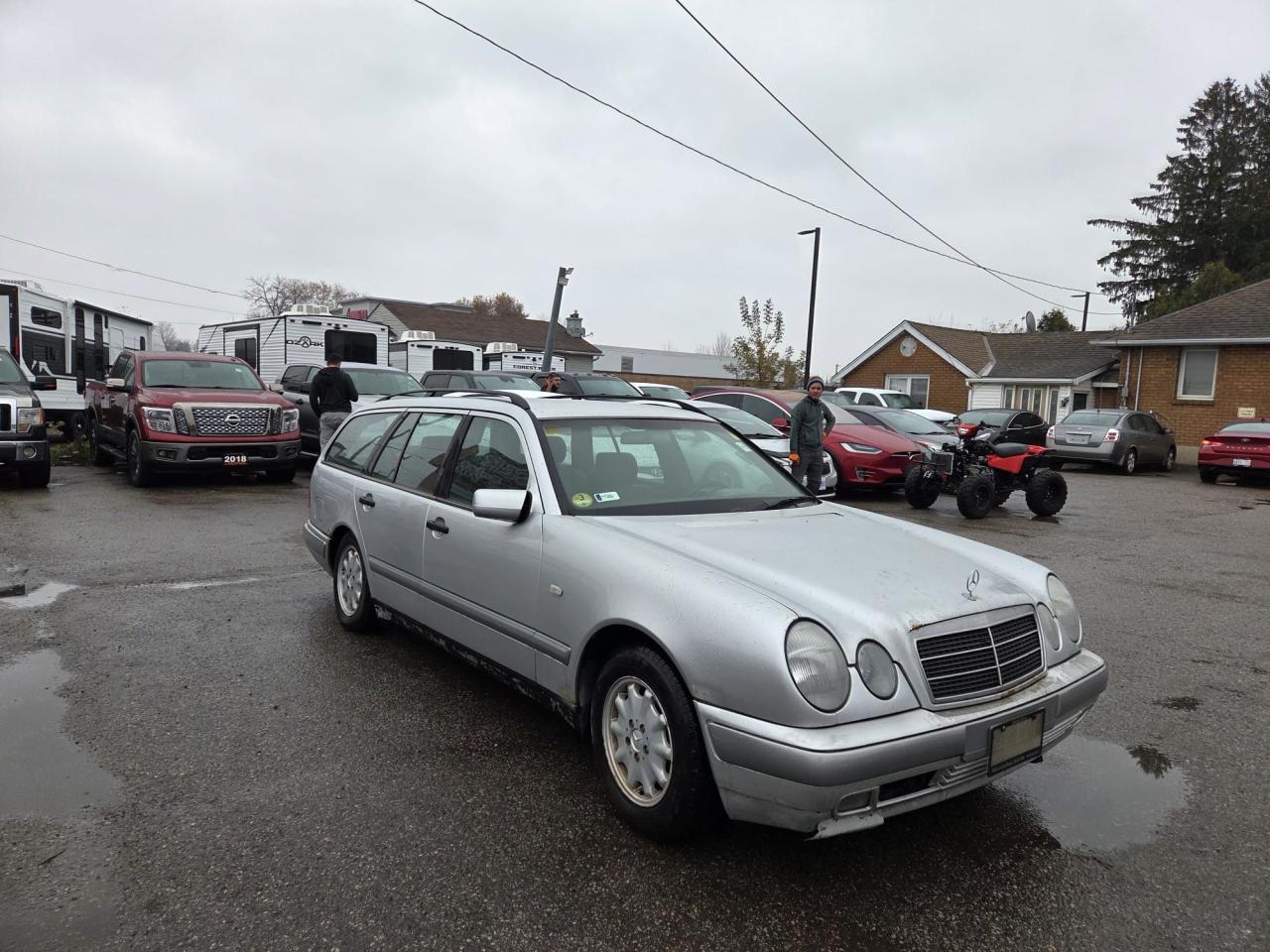 1999 Mercedes-Benz E320 MANUAL, DIESEL, WAGON, IMPORT, AS IS, NON RUNNER - Photo #7