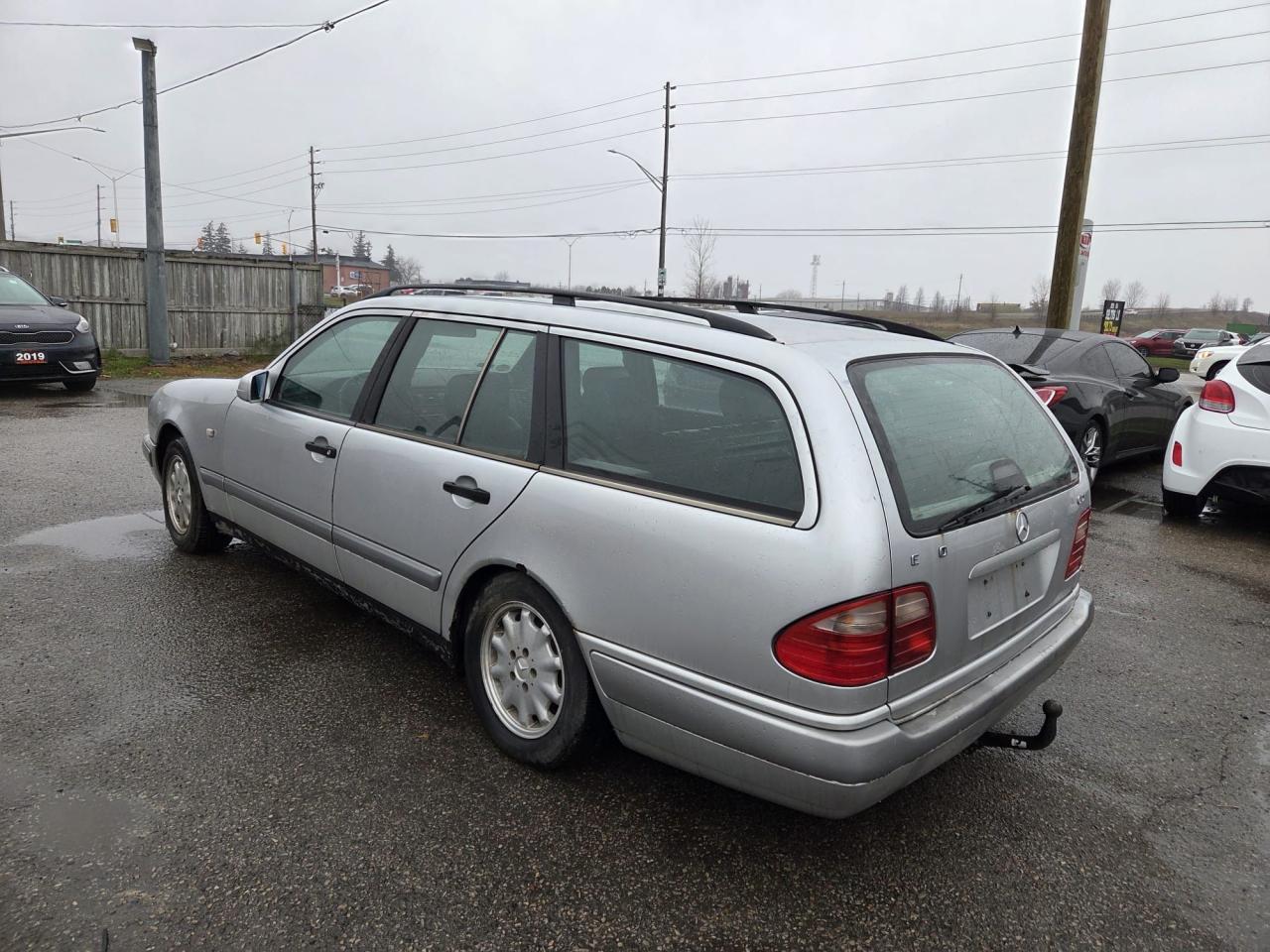 1999 Mercedes-Benz E320 MANUAL, DIESEL, WAGON, IMPORT, AS IS, NON RUNNER - Photo #3