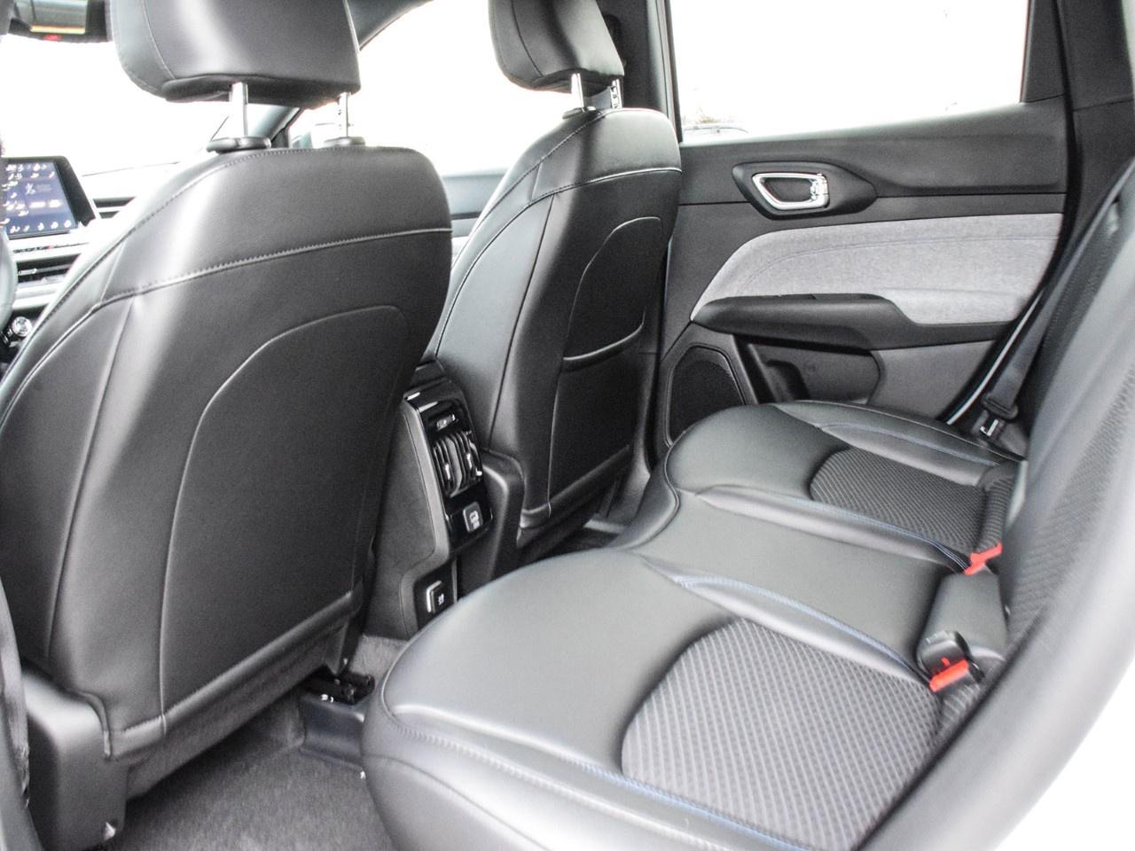 2026 Jeep Compass NORTH 4X4 Photo