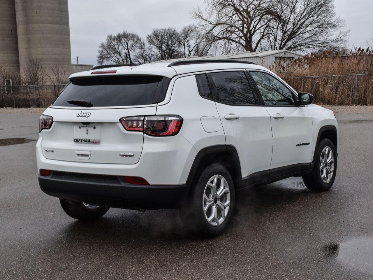 2026 Jeep Compass NORTH 4X4 Photo