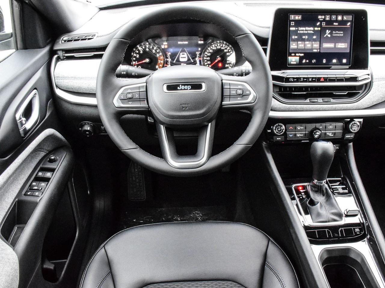 2026 Jeep Compass NORTH 4X4 Photo