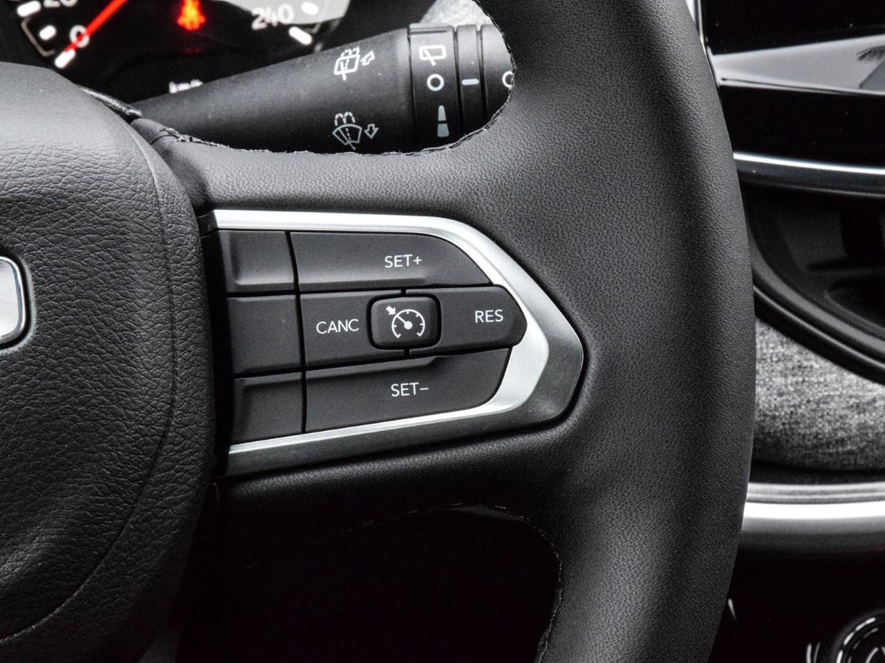 2026 Jeep Compass NORTH 4X4 Photo