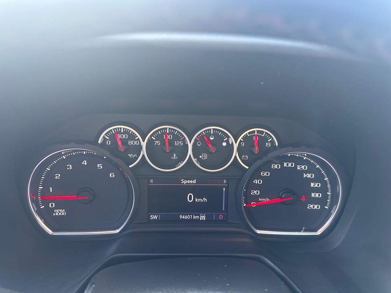 2021 Chevrolet Suburban 5.3L - 8 PASSENGER - Photo #16