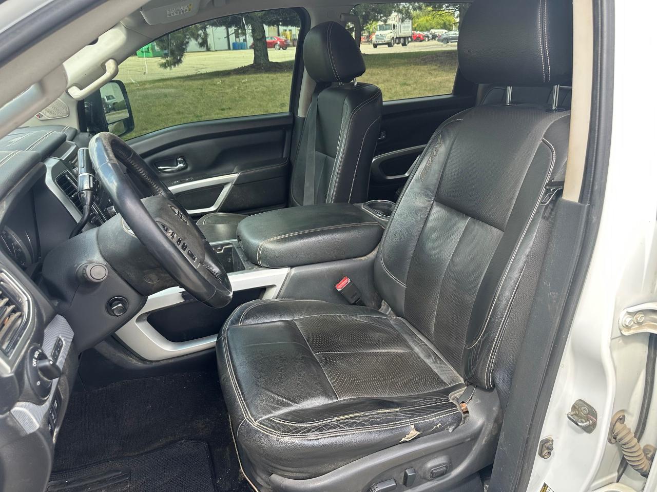 2017 Nissan Titan XD PRO4X - 5.0L CUMMINS DIESEL - Photo #17