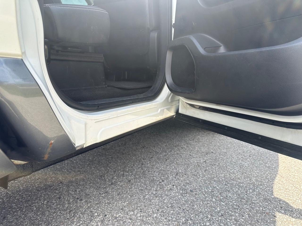 2017 Nissan Titan XD PRO4X - 5.0L CUMMINS DIESEL - Photo #18