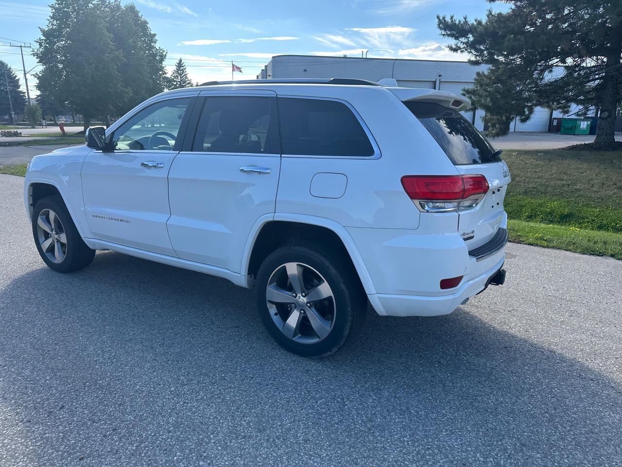 2014 Jeep Grand Cherokee OVERLAND - 3.0L DIESEL - Photo #3