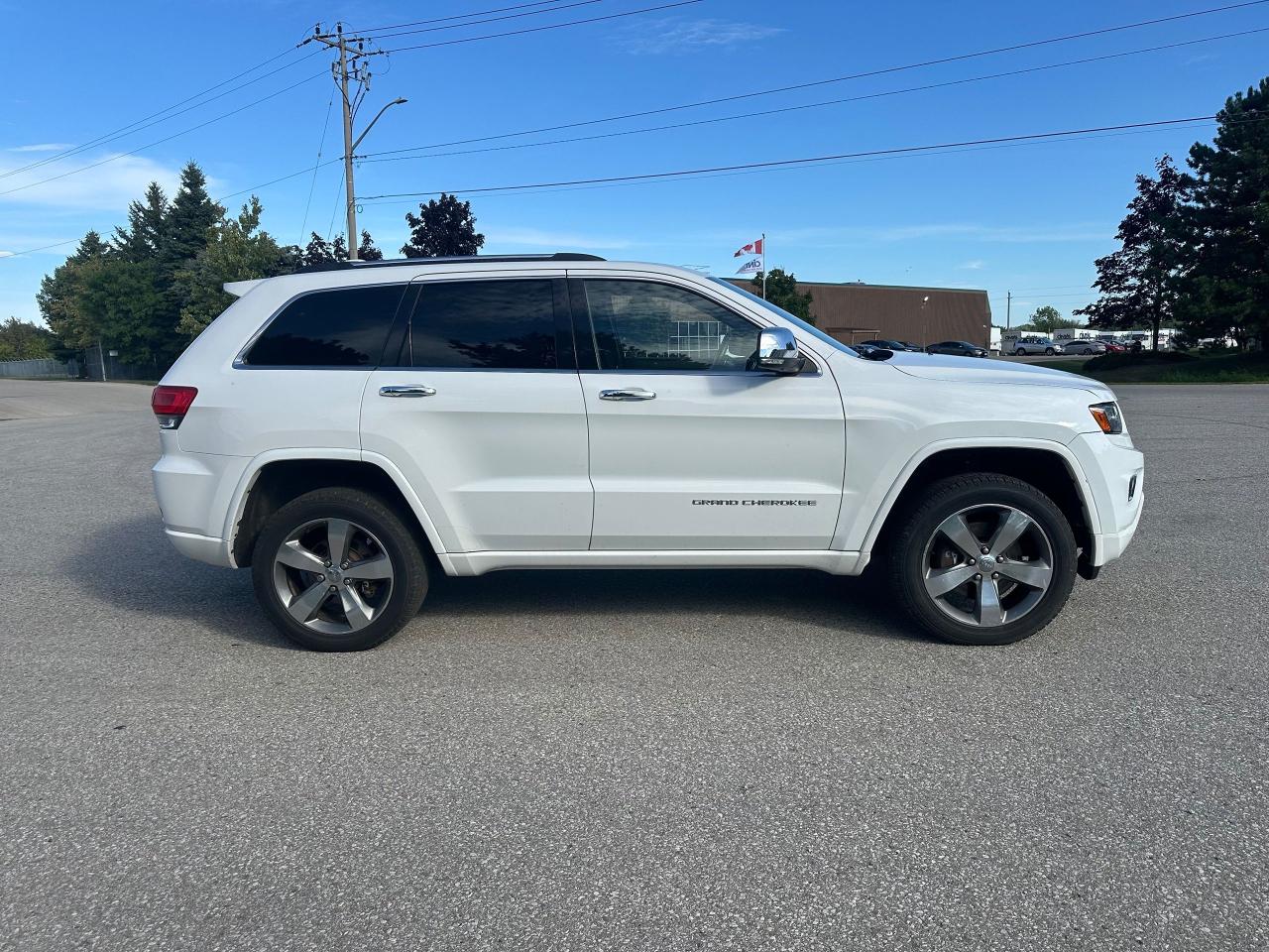 2014 Jeep Grand Cherokee OVERLAND - 3.0L DIESEL - Photo #4