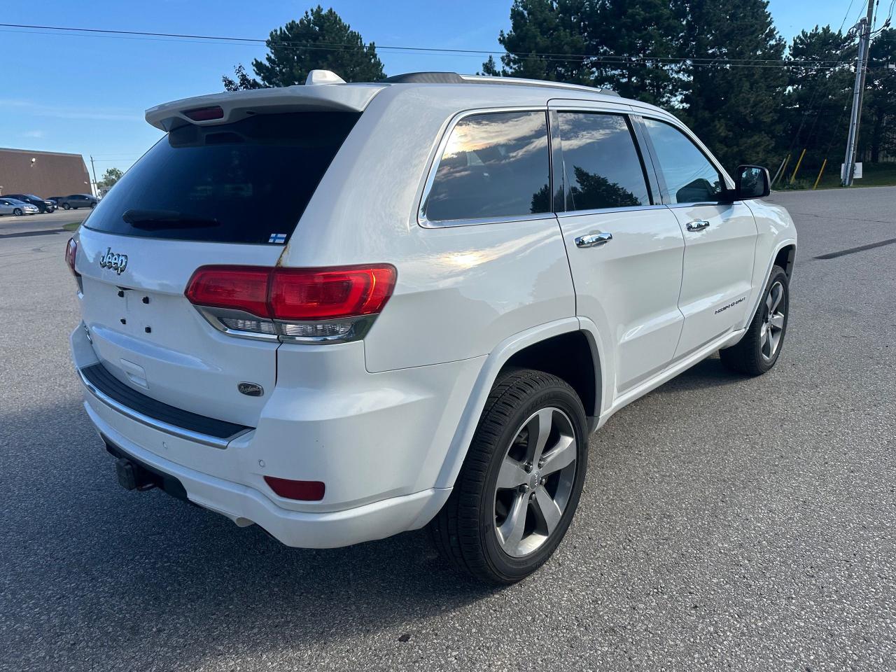 2014 Jeep Grand Cherokee OVERLAND - 3.0L DIESEL - Photo #5