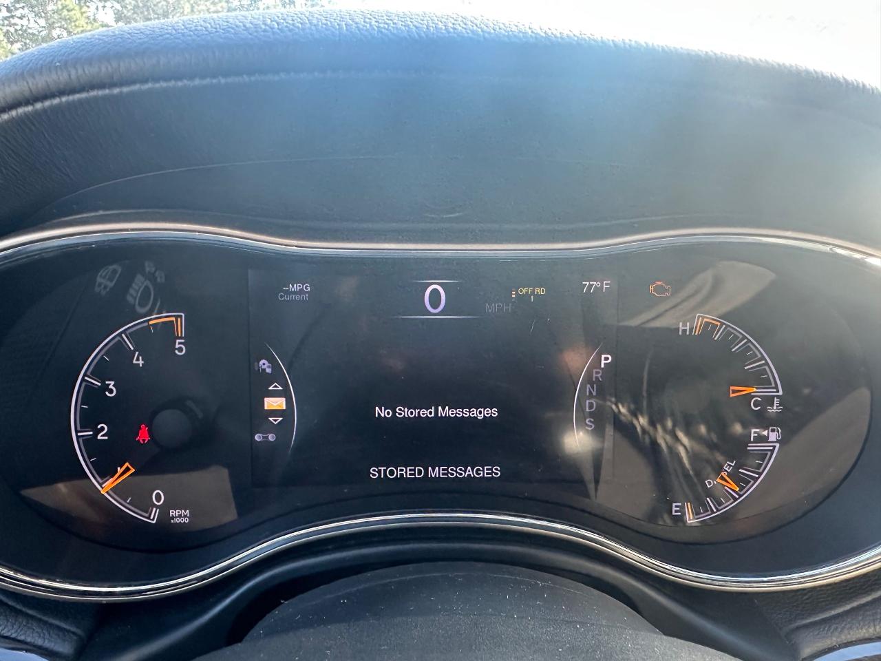 2014 Jeep Grand Cherokee OVERLAND - 3.0L DIESEL - Photo #16