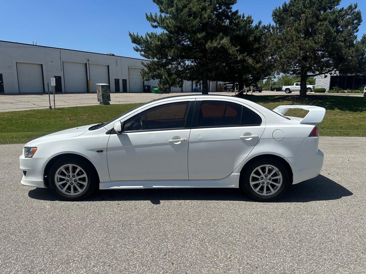 2012 Mitsubishi Lancer 2.0L - AUTOMATIC - Photo #2