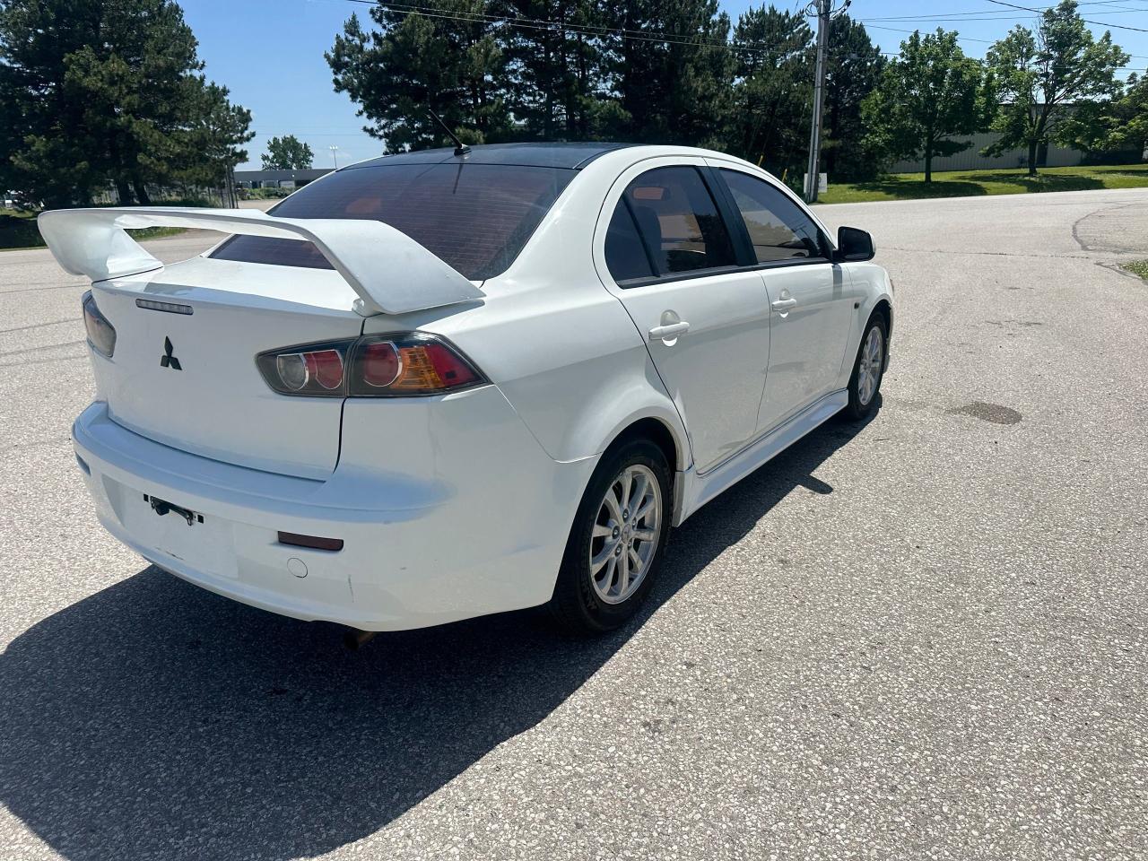 2012 Mitsubishi Lancer 2.0L - AUTOMATIC - Photo #3
