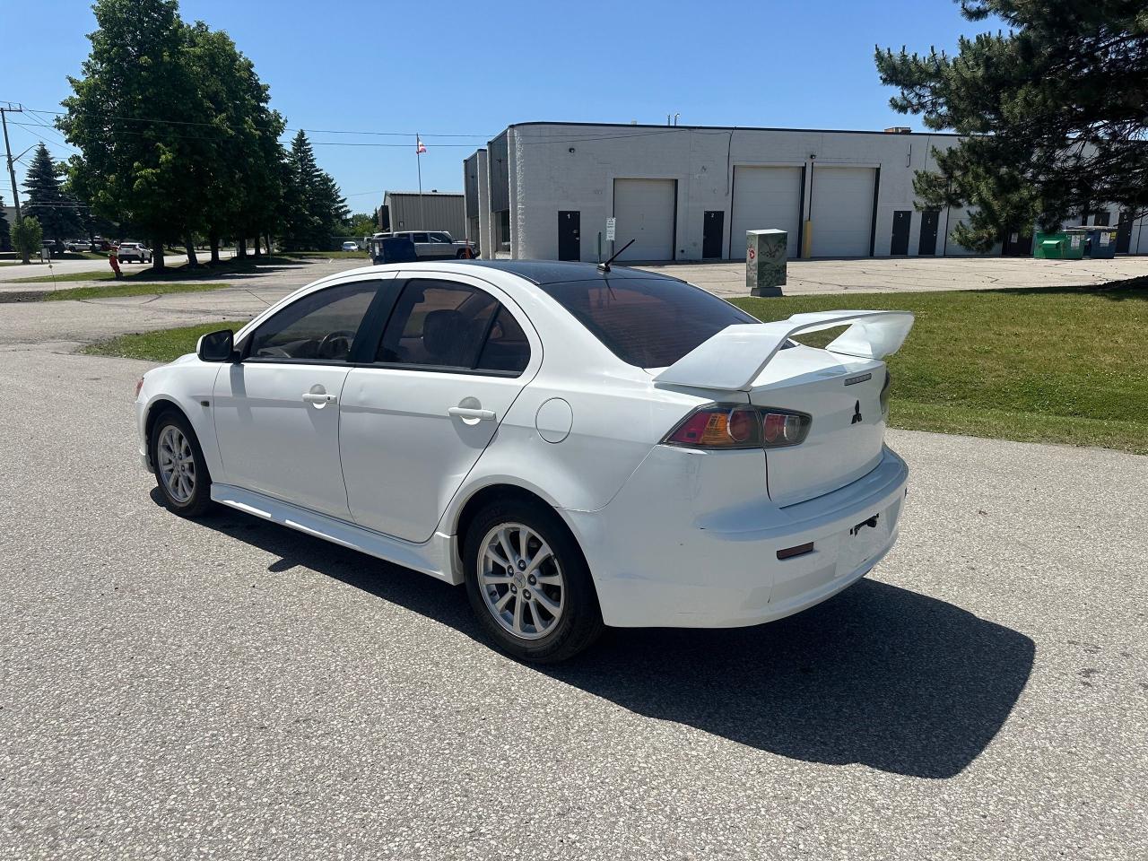 2012 Mitsubishi Lancer 2.0L - AUTOMATIC - Photo #5