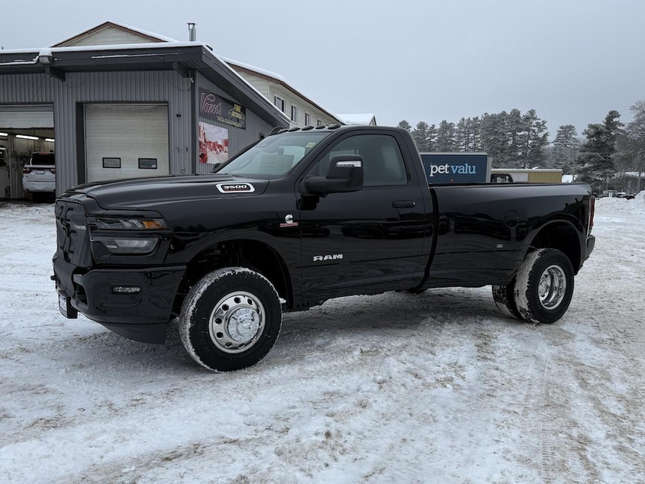 2026 RAM 3500 Big Horn 4x4 Photo