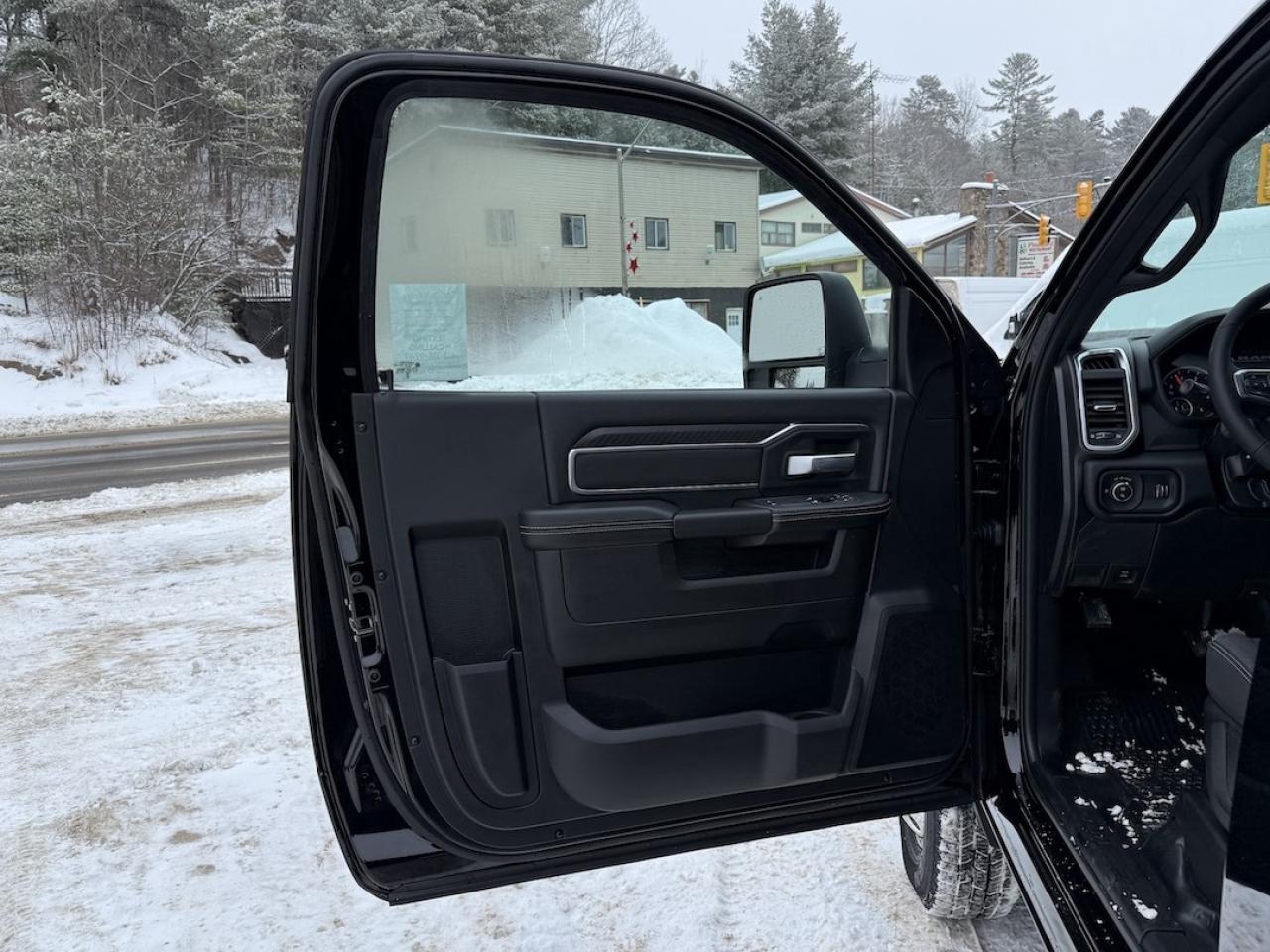 2026 RAM 3500 Big Horn 4x4 Photo