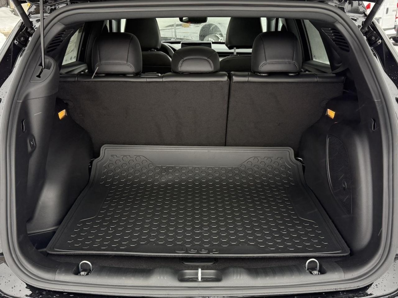 2026 Jeep Compass Altitude 4x4 Photo