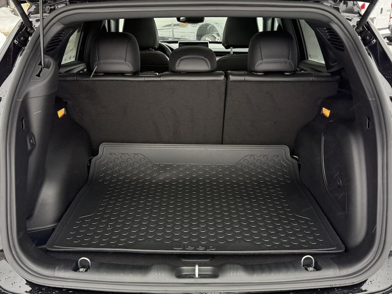 2026 Jeep Compass Altitude 4x4 Photo