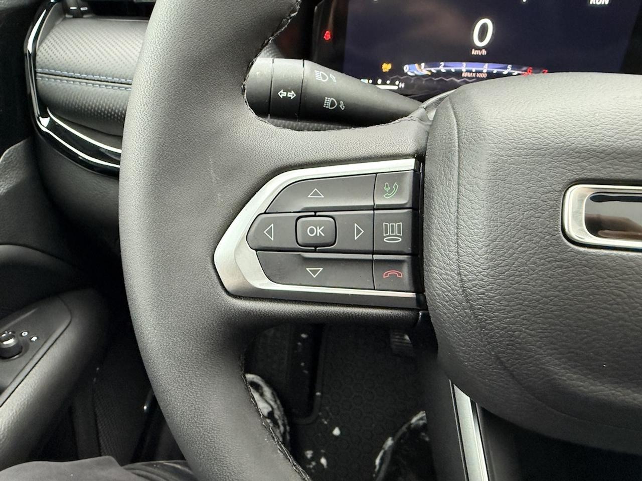 2026 Jeep Compass Altitude 4x4 Photo