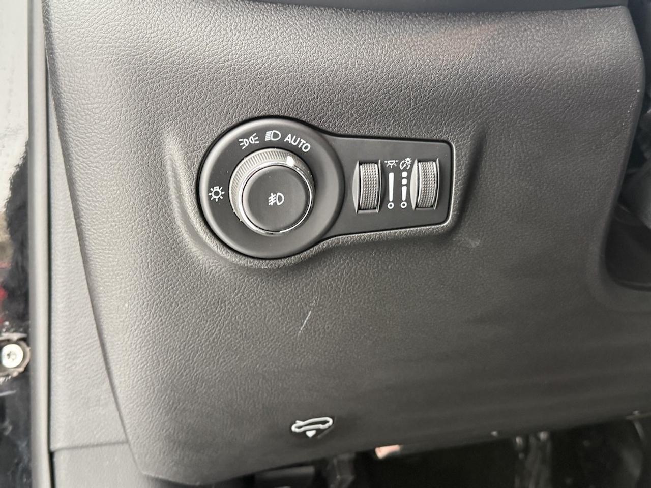 2026 Jeep Compass Altitude 4x4 Photo