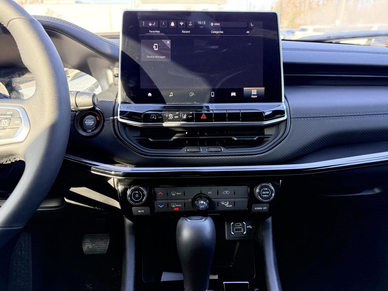 2026 Jeep Compass NORTH 4X4 Photo