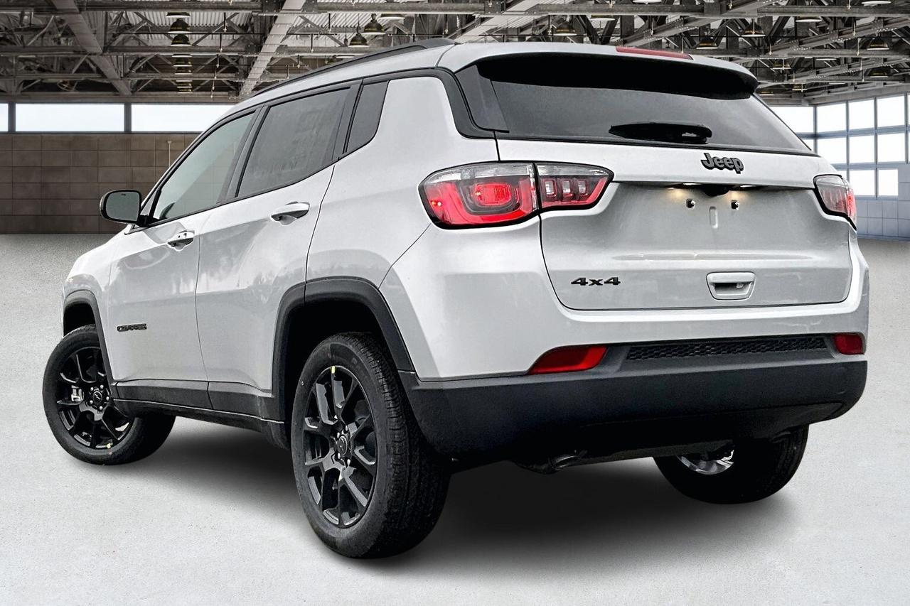 2026 Jeep Compass ALTITUDE | 10.1" Touchscreen | Hands Free Liftgate Photo