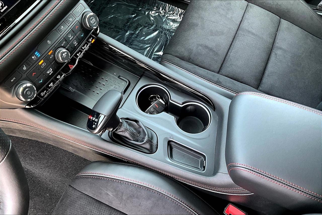 2026 Dodge Durango GT PLUS | BLACKTOP REDLINE | SRT SEATS | AWD Photo