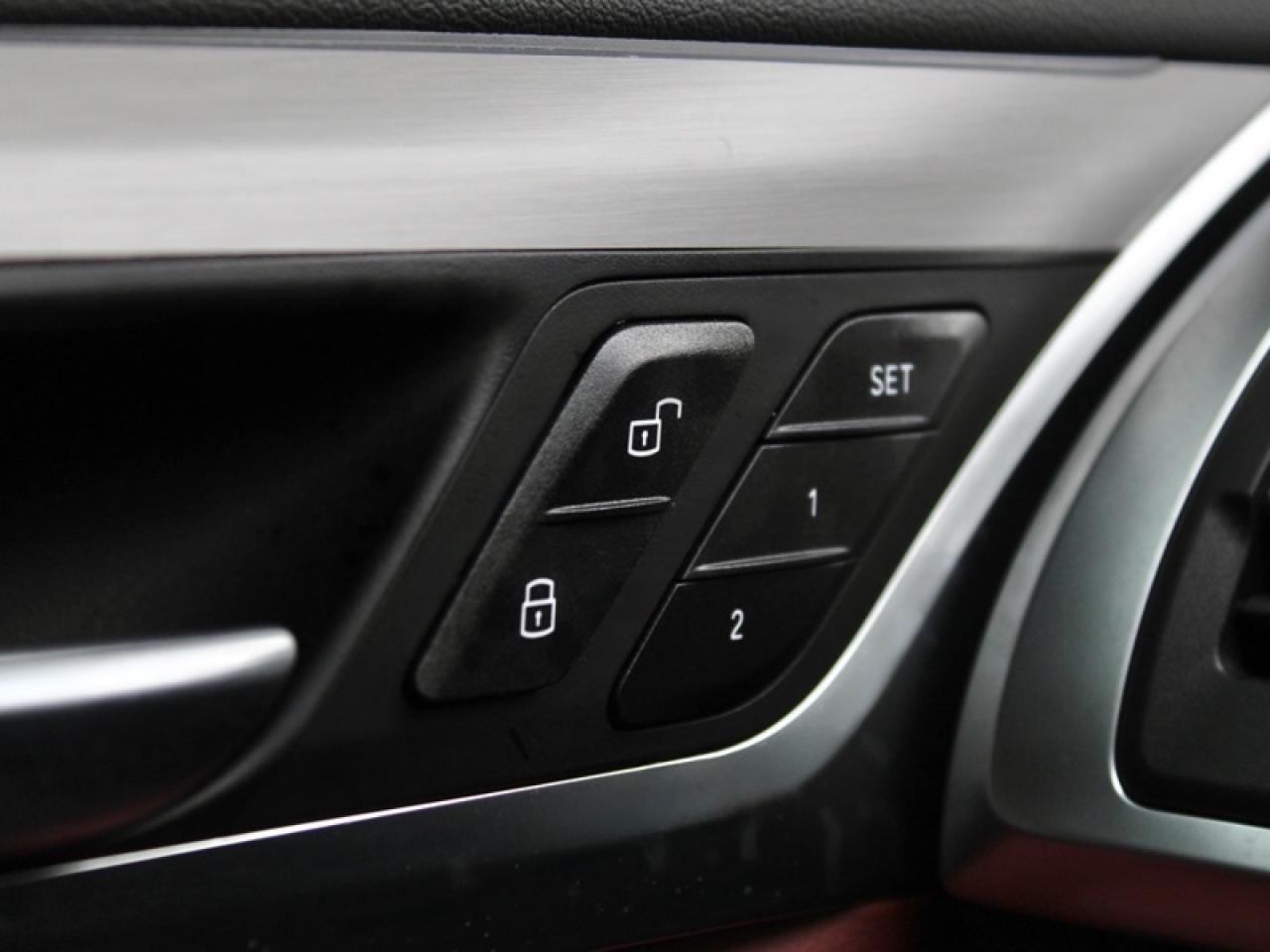 2023 BMW X4 xDrive30i  - Heated Seats -  Apple CarPlay Photo