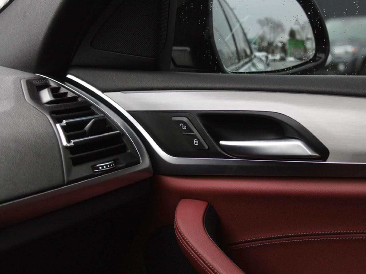 2023 BMW X4 xDrive30i  - Heated Seats -  Apple CarPlay Photo