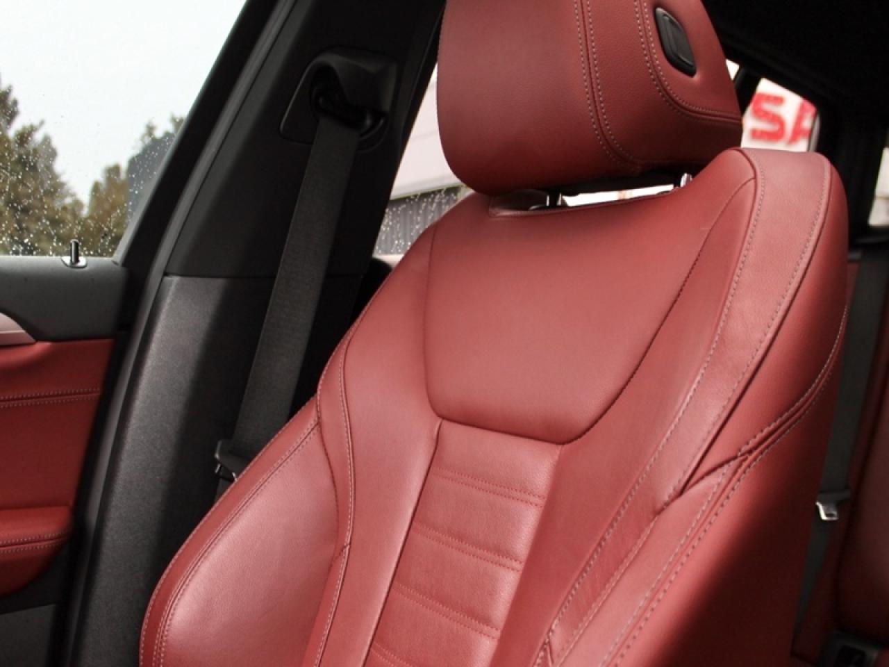 2023 BMW X4 xDrive30i  - Heated Seats -  Apple CarPlay Photo