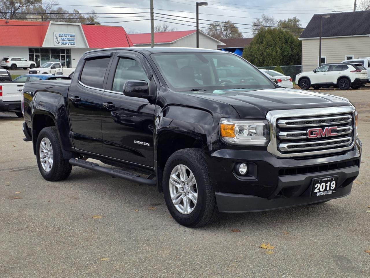 2019 GMC Canyon SLE CREW CAB 4WD Photo2