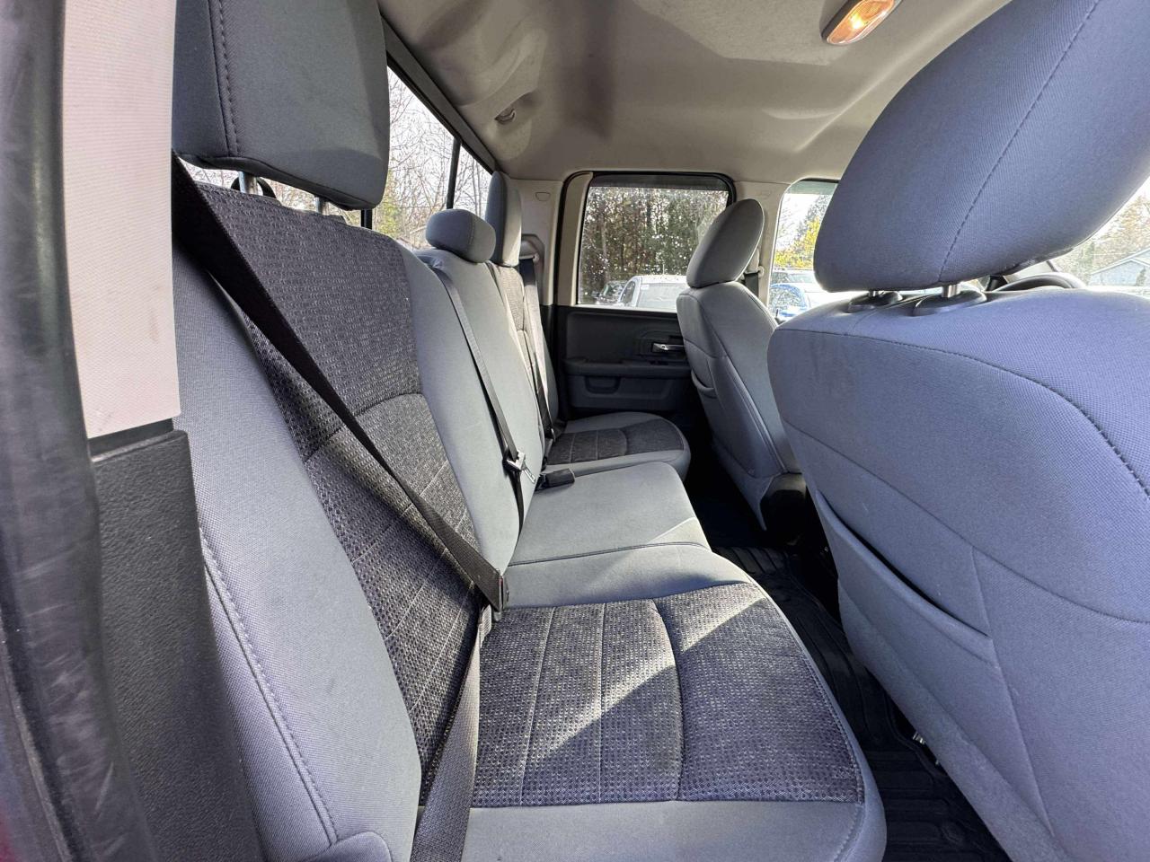 2013 RAM 1500 4WD Quad Cab 140.5" Outdoorsman - Photo #10