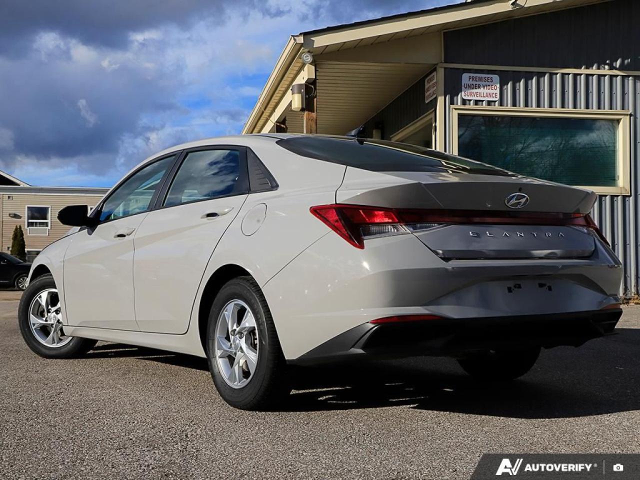 2021 Hyundai Elantra Essential, R/V CAM, LKA, FCA, HEATED SEATS Photo3