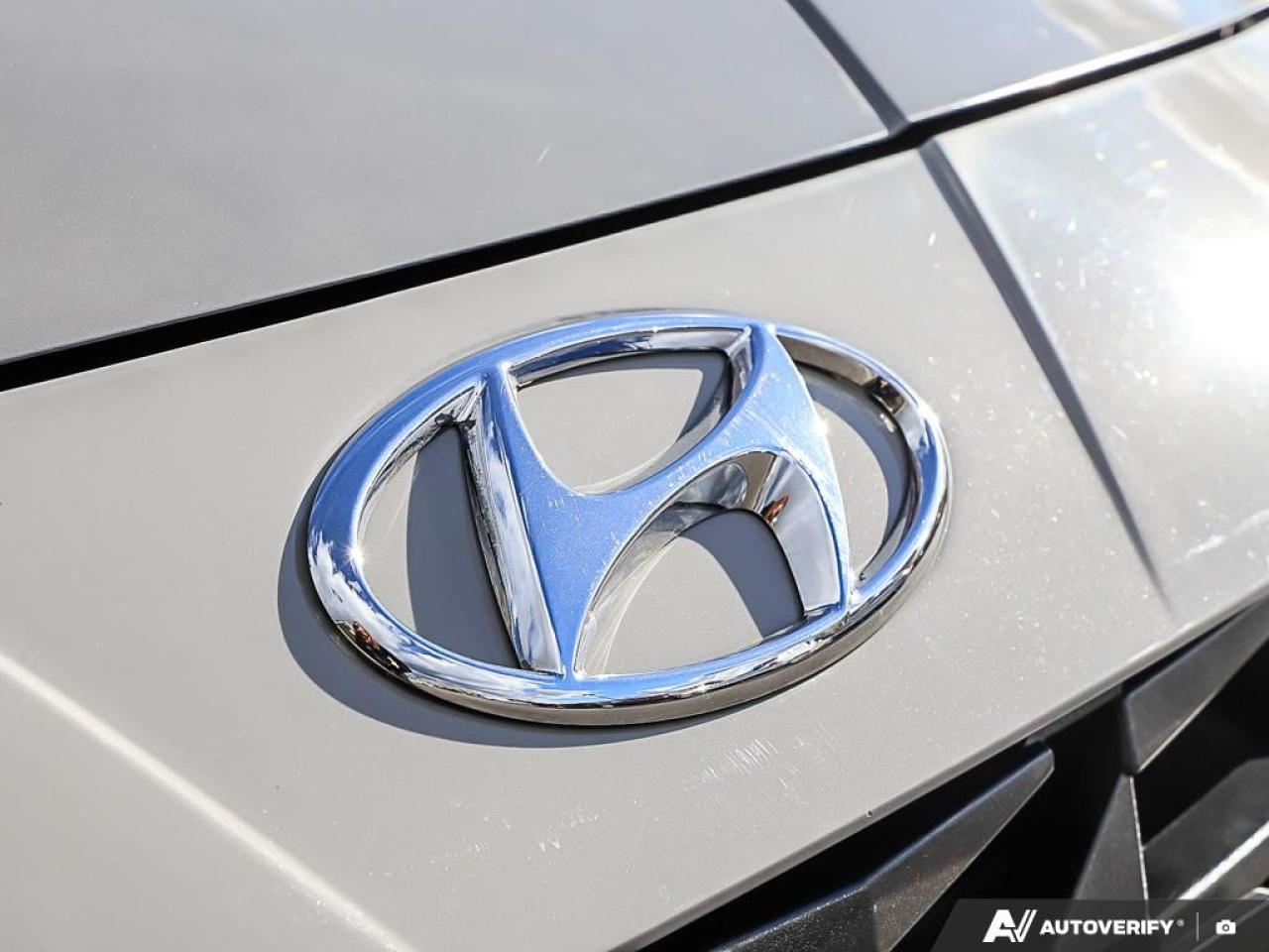 2021 Hyundai Elantra Essential, R/V CAM, LKA, FCA, HEATED SEATS Photo