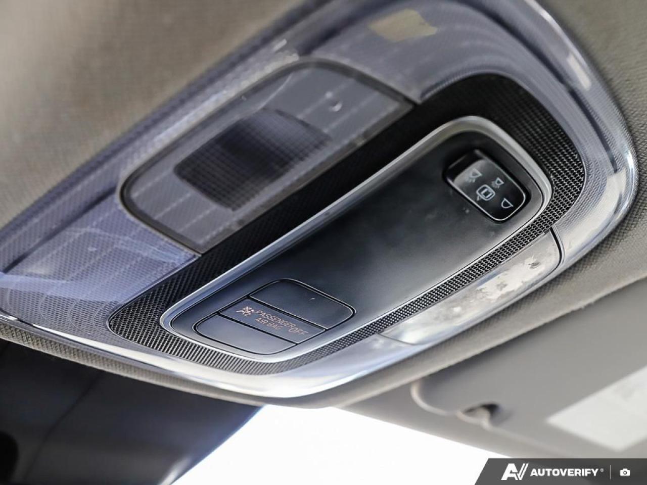 2021 Hyundai Elantra Essential, R/V CAM, LKA, FCA, HEATED SEATS Photo