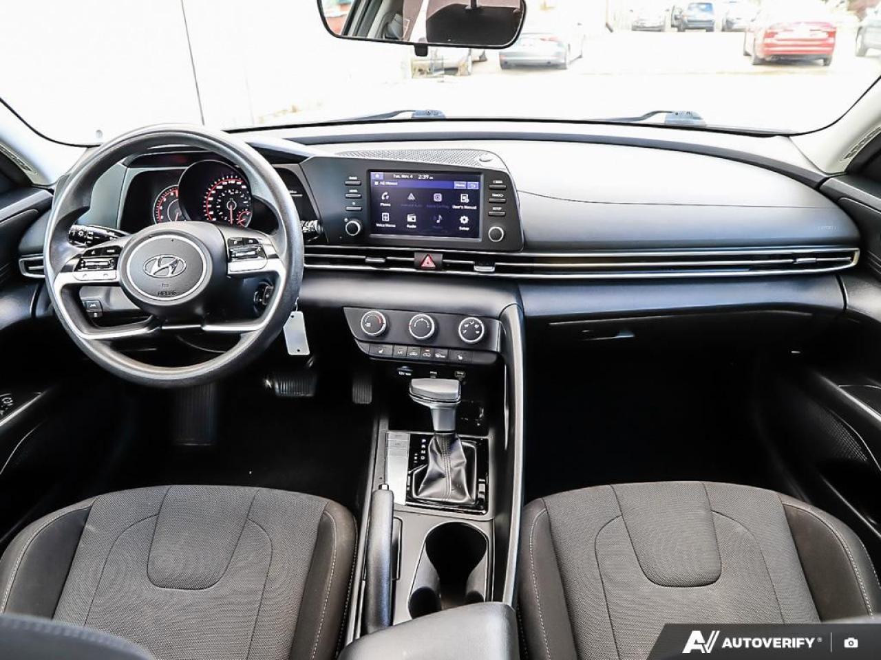 2021 Hyundai Elantra Essential, R/V CAM, LKA, FCA, HEATED SEATS Photo