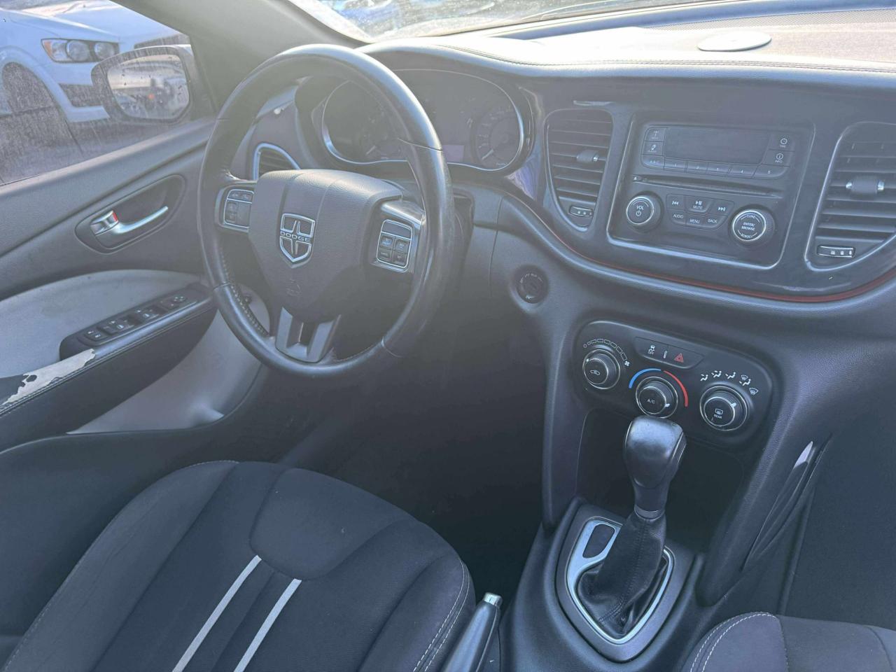 2014 Dodge Dart 4dr Sdn SXT - Photo #11