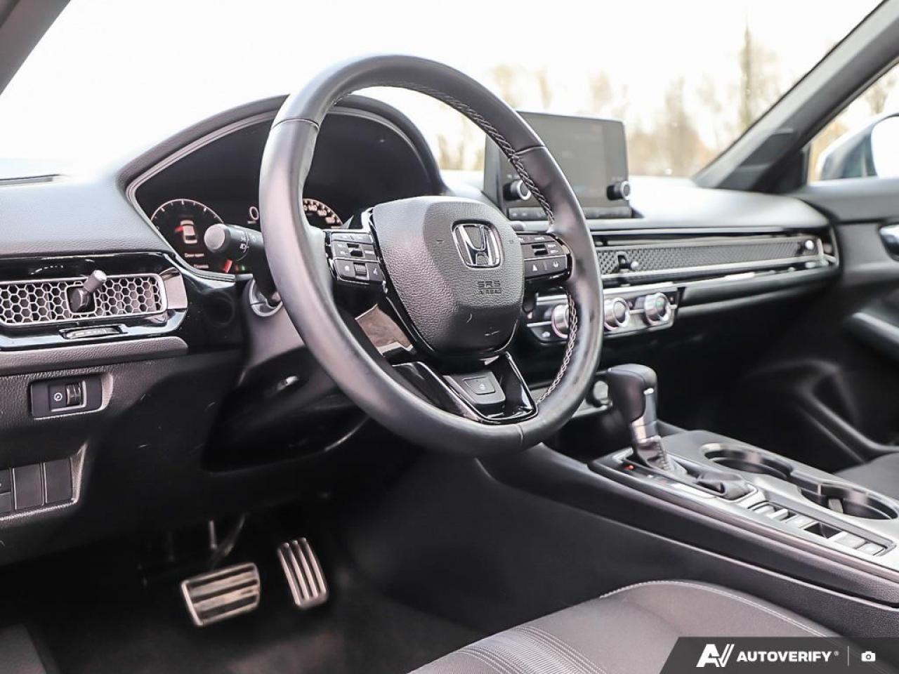 2025 Honda Civic Sport, ECON, R/V CAM, PWR S/ROOF, H/SEATS&S.WHEEL Photo