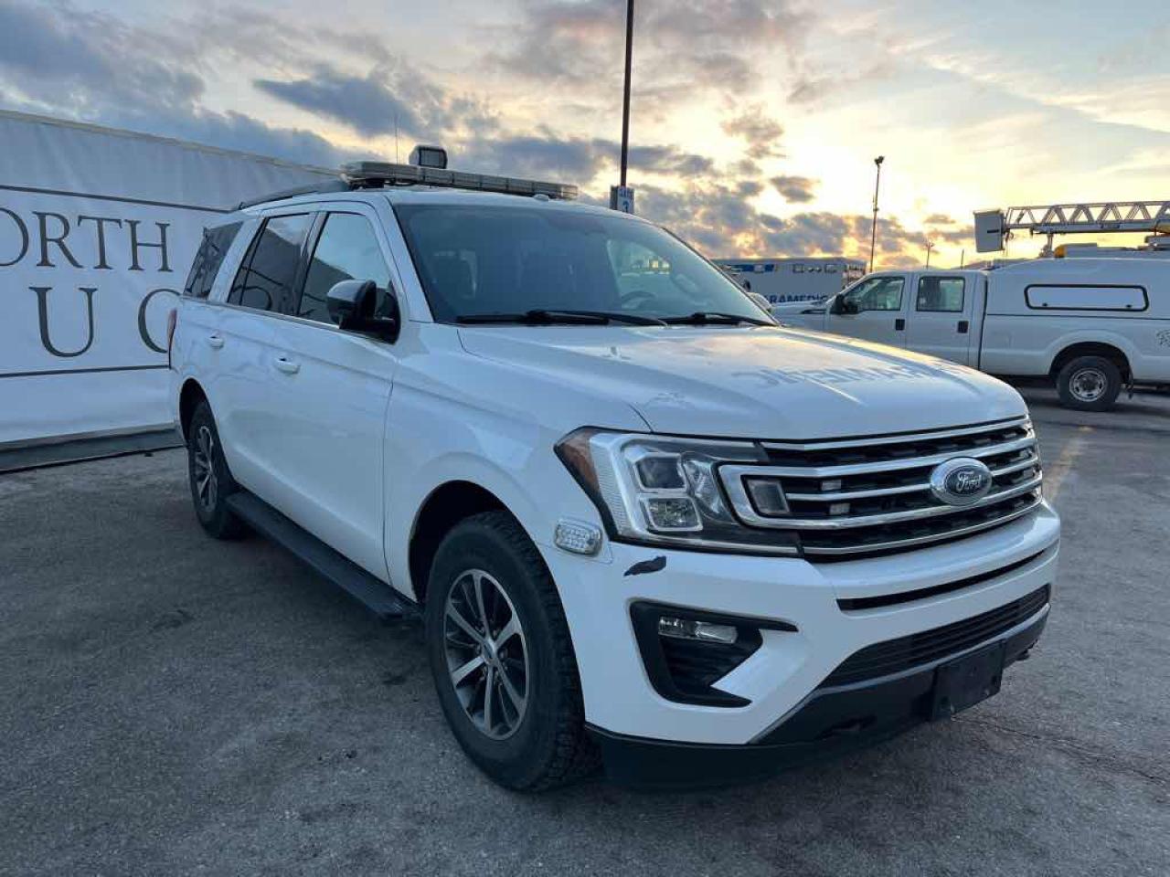 2018 Ford Expedition XL Photo2