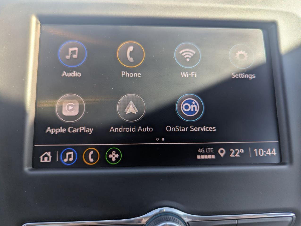 2023 Chevrolet Equinox LT WITH LOW LOW KILOMETERS!! Photo